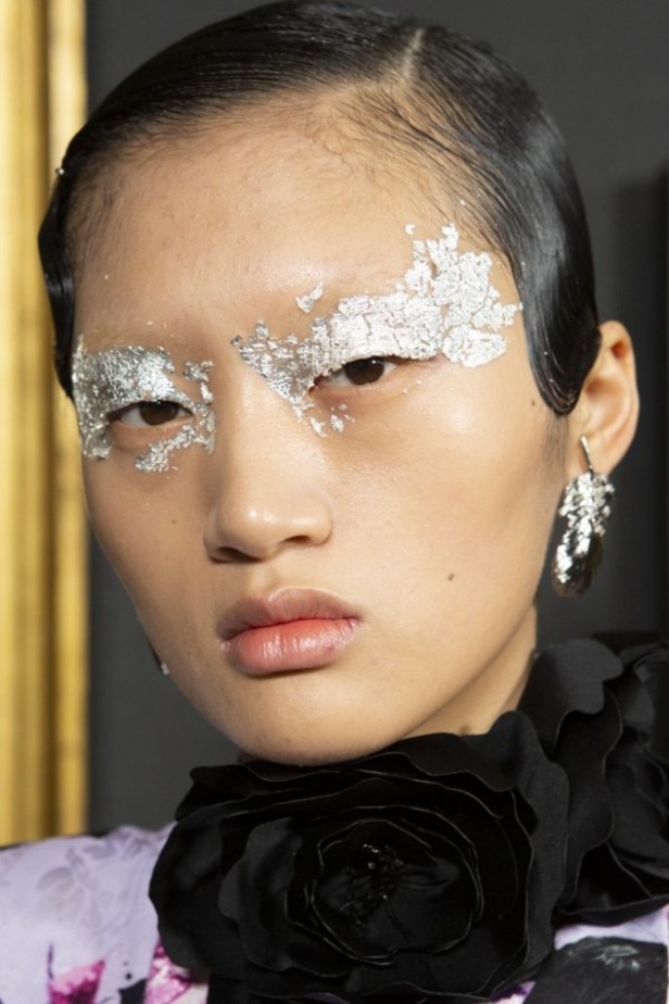 مجموعة erdem للالبسة الجاهزة من اسبوع الموضة في لندن  2020 