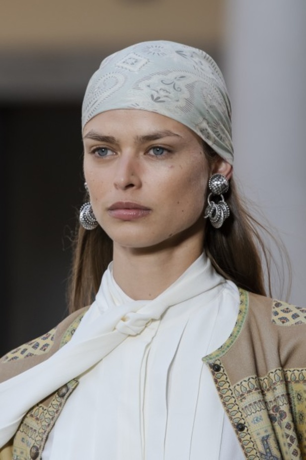 اسبوع الموضة في ميلان 2019  مجموعة ETRO لربيع وصيف 2020