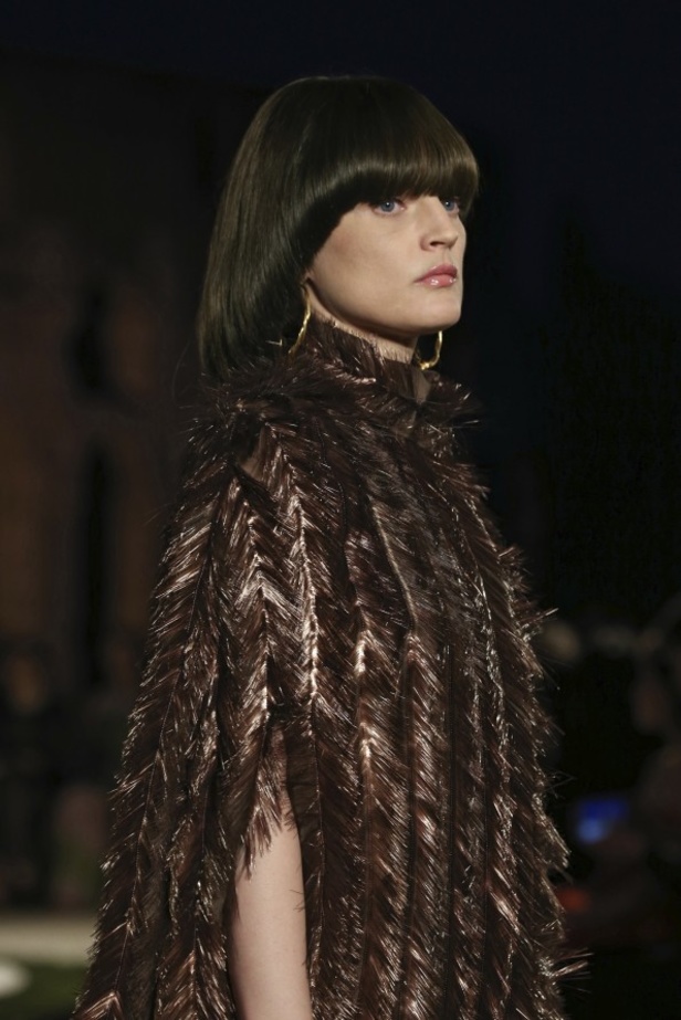 مجموعة فندي كوتور 2020 تحتفي  بالعراقة الإيطالية