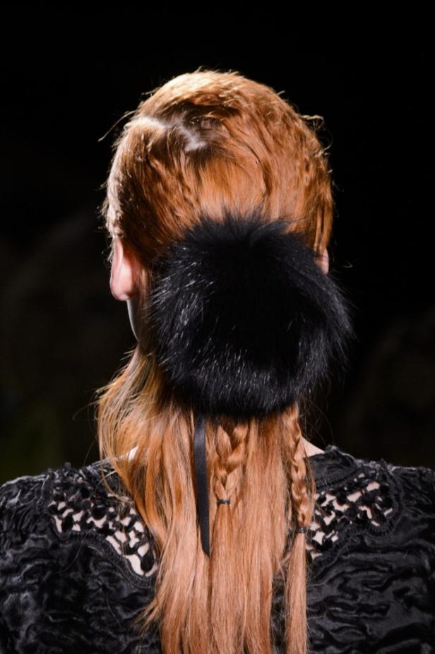 مجموعة Fendi من الألبسة الفاخرة لخريف وشتاء 2017