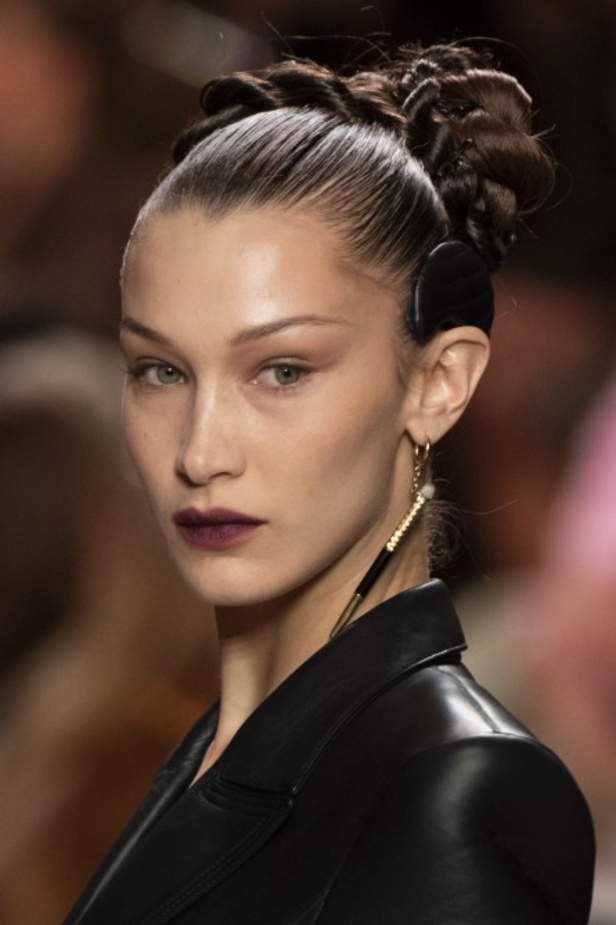 مجموعة فندي FENDI لخريف وشتاء 2020-2021 خلال اسبوع الموضة في ميلانو 