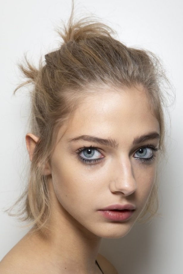 اسبوع الموضة في ميلان 2019 أزياء FENDI  الفاخرة  من ميلان لربيع وصيف 2020