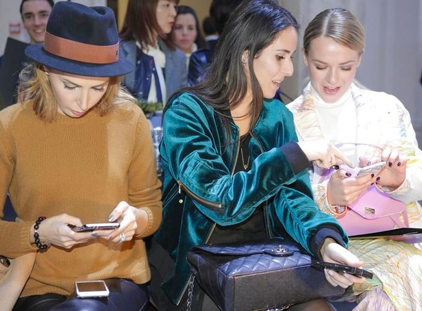 عرض Alexandre Vauthier للأزياء الفاخرة لربيع وصيف 2016