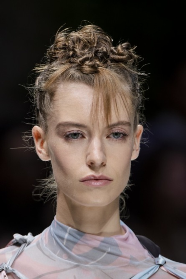 اسبوع الموضة في ميلان 2019 مجموعة GIORGIO ARMANI لربيع وصيف 2020