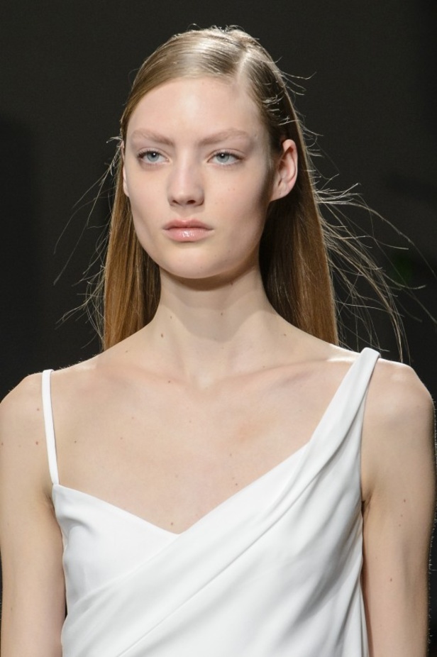 مجموعة Guy Laroche الكلاسيكية لخريف وشتاء 2017