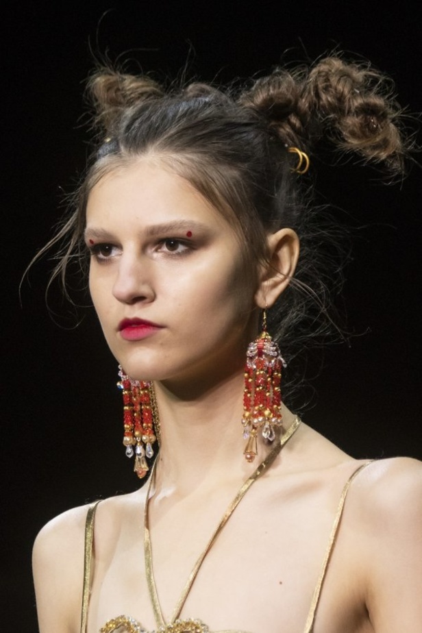 مجموعة Guo Pei للهوت كوتور لموسم ربيع وصيف 2019