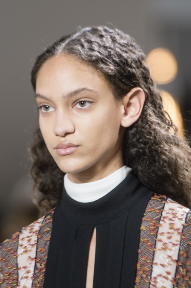 عرض ازياء جيامباتيستا فالي لموسم خريف وشتاء 2018