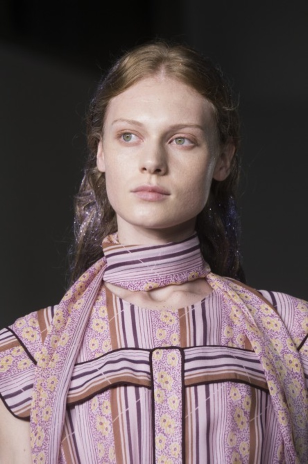 مجموعة  Giambattista Valli لربيع وصيف 2019