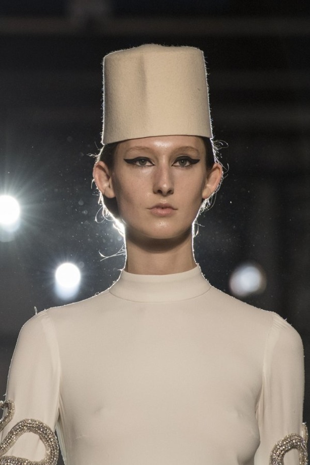 مجموعة الألبسة الراقية من جيامباتيستا فالي لربيع 2019