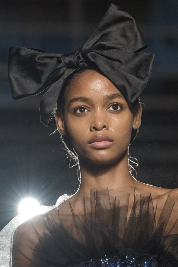 مجموعة الألبسة الراقية من جيامباتيستا فالي لربيع 2019