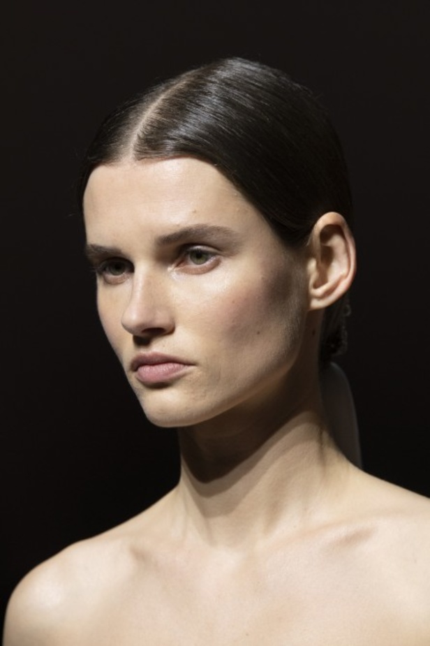 عرض أزياء Givenchy جيفنشي لـ haute couture لربيع وصيف 2020