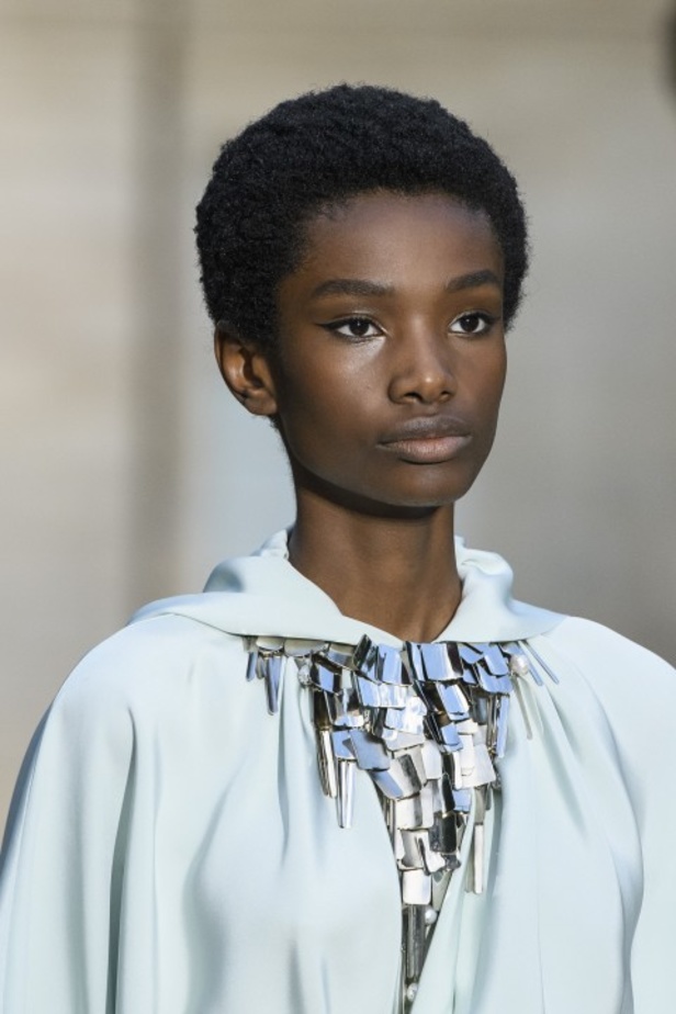 مجموعة جيفنشي للهوت كوتور لخريف وشتاء 2018-2019