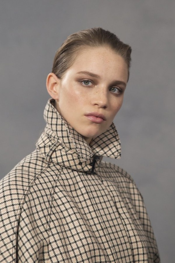 مجموعة جيفنشي للأزياء الراقية لخريف وشتاء 2021