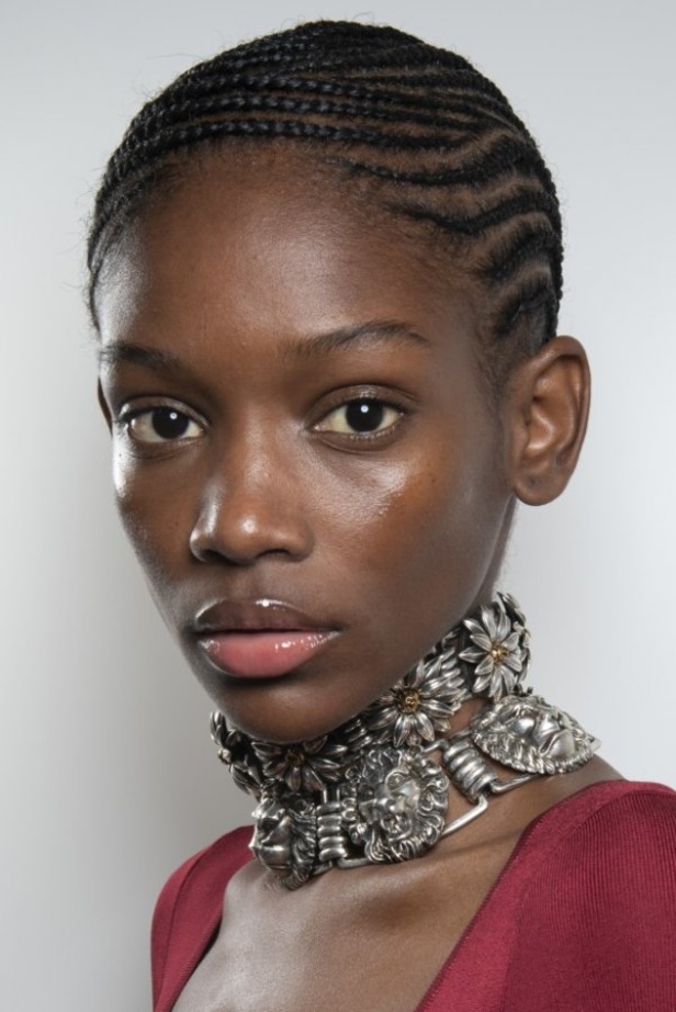 اسبوع الموضة في ميلان 2019 عرض أزياء GUCCI لربيع وصيف 2020