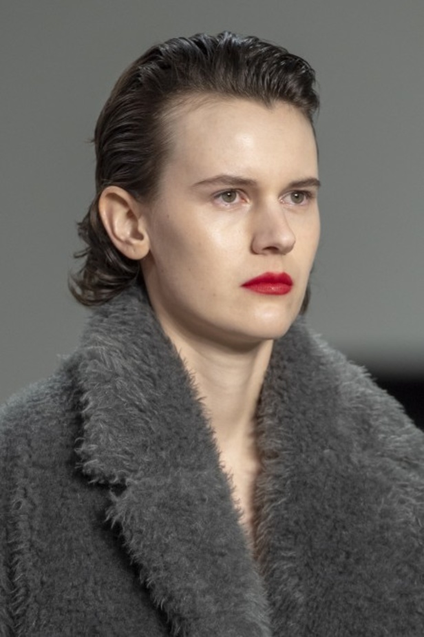 مجموعة Helmut Lang لموسم خريف وشتاء 2019-2020