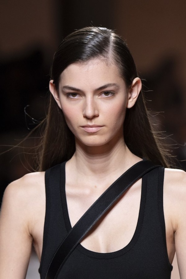 اسبوع الموضة في باريس 2019 مجموعة HERMES لربيع وصيف 2020