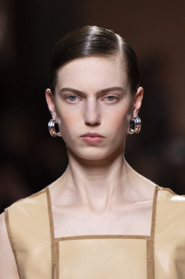 اسبوع الموضة في باريس 2019 مجموعة HERMES لربيع وصيف 2020