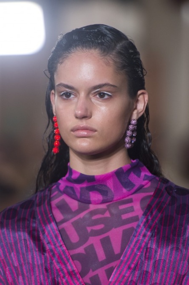 عرض أزياء House Of Holland لربيع ٢٠١٩ !