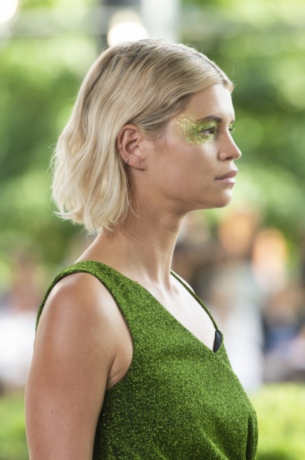 اسبوع الموضة في لندن 2019 مجموعة أزياء HOUSE OF HOLLANDS الجاهزة لربيع وصيف 2020