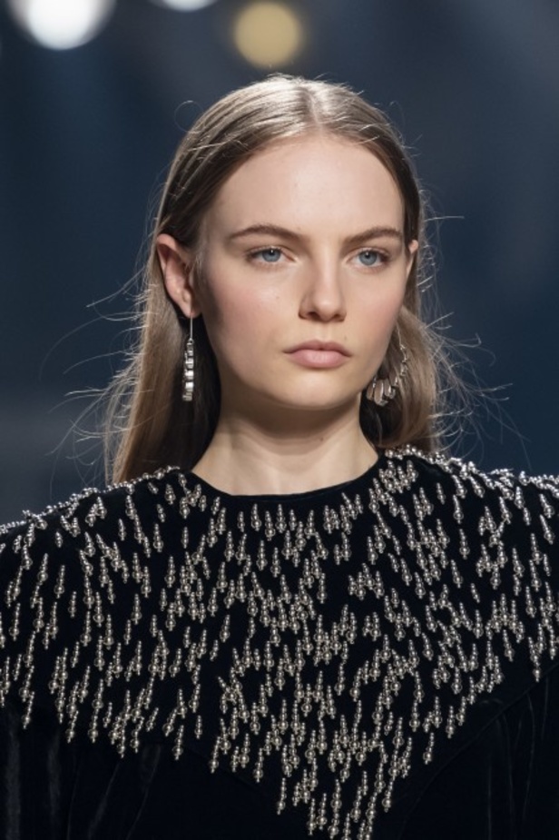 ازياء Isabel Marant لخريف وشتاء 2020 خلال اسبوع الموضة في باريس