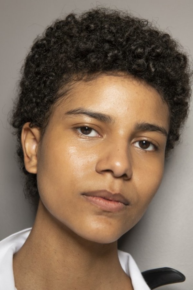 مجموعة Issey Miyake لموسم خريف وشتاء 2020-2021