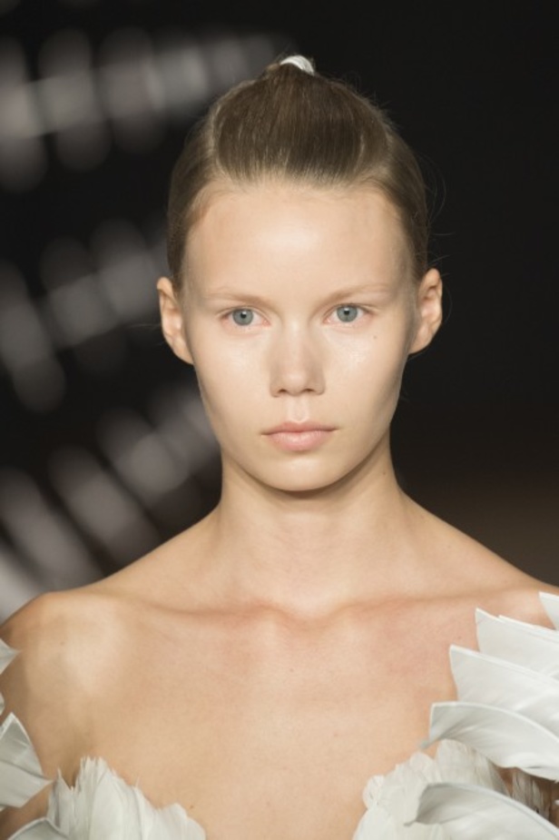 مجموعة Iris Van Herpen للأزياء الفاخرة لخريف وشتاء 2020