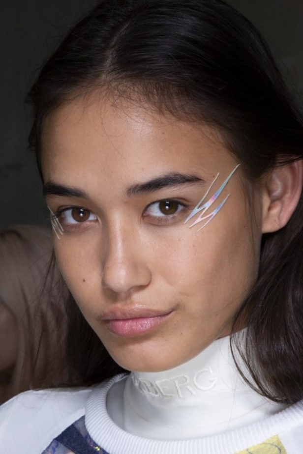 اسبوع الموضة في ميلان 2019 عرض أزياء ICEBERG لربيع وصيف 2020