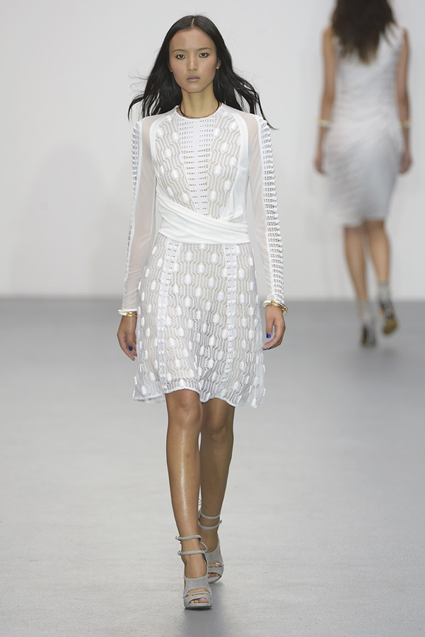 مجموعة Issa لربيع و صيف 2016