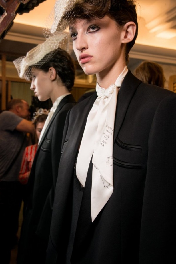 مجموعة "جون غاليانو" John Galliano لموسم ربيع وصيف 2018