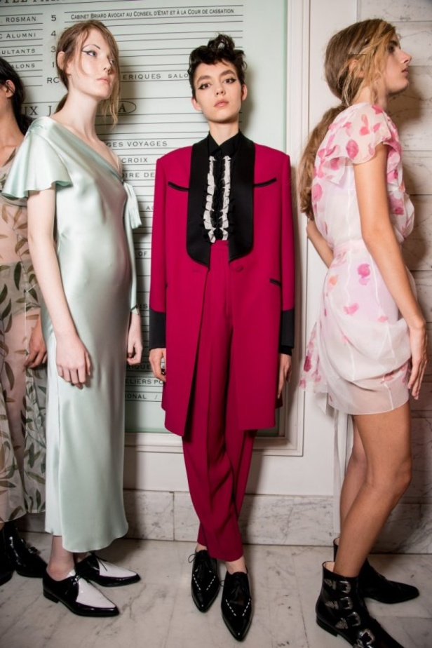 مجموعة "جون غاليانو" John Galliano لموسم ربيع وصيف 2018