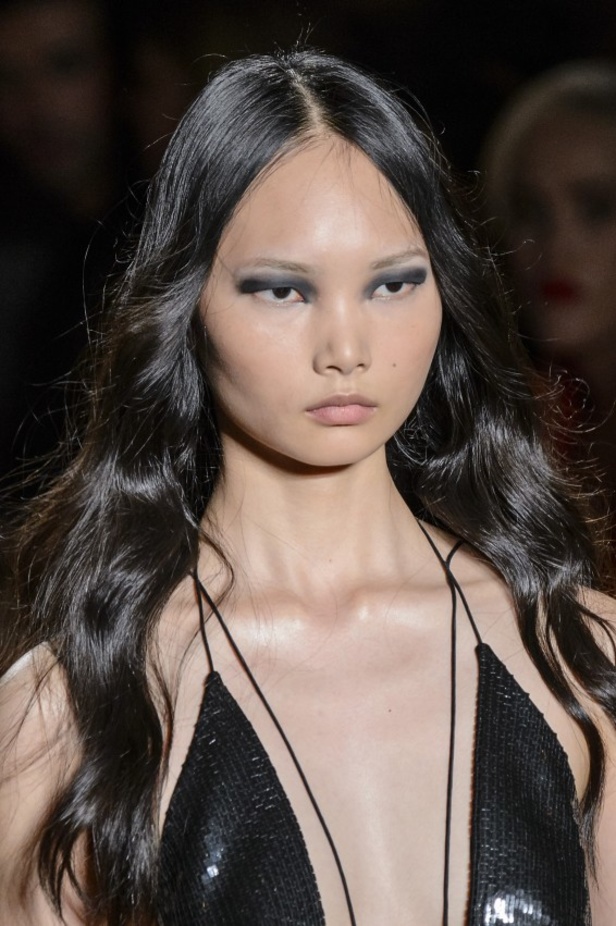 مجموعة جوليان ماكدونالد للألبسة الجاهزة لخريف و شتاء 2017