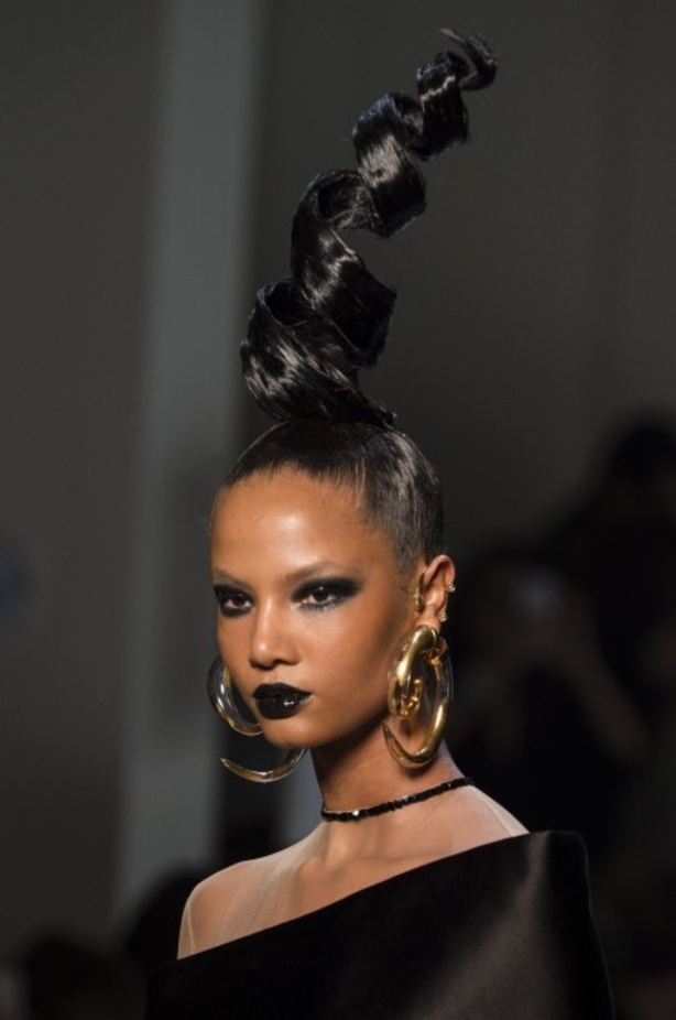 مجموعة جان بول غوتييه للهوت كوتور لربيع وصيف 2018