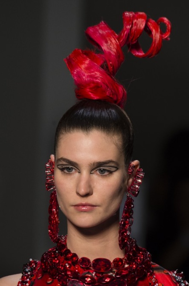 مجموعة جان بول غوتييه للهوت كوتور لربيع وصيف 2018