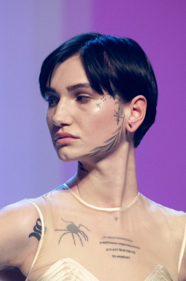 عرض أزياء Jean Paul Gaultier جان بول غوتييه لـ haute couture لربيع وصيف 2020