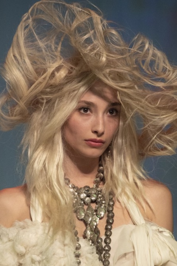 عرض أزياء Jean Paul Gaultier جان بول غوتييه لـ haute couture لربيع وصيف 2020