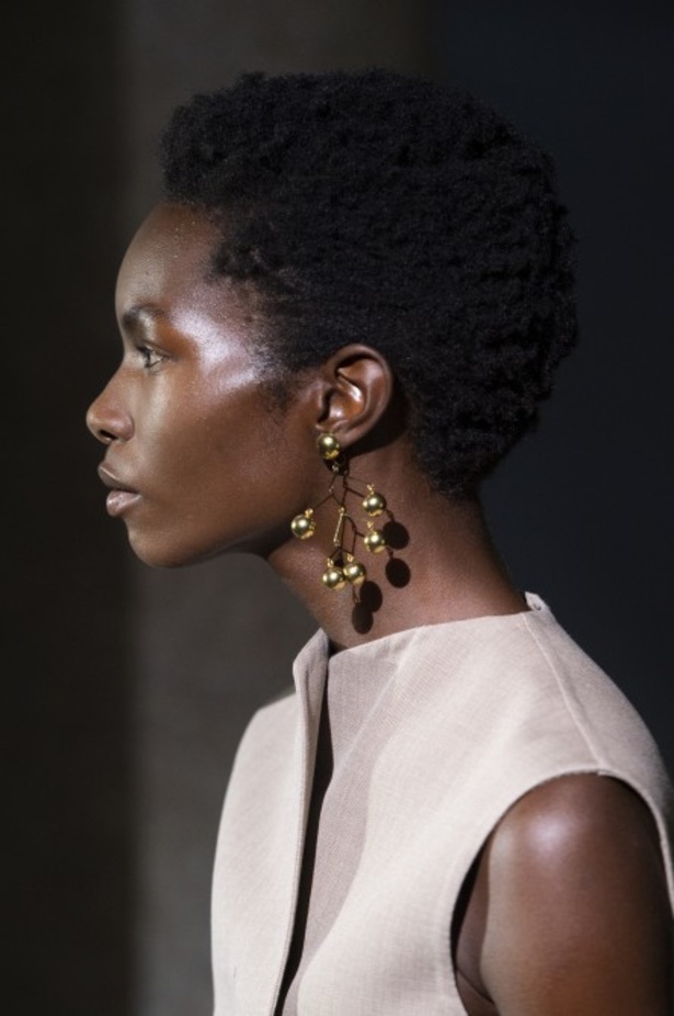 اسبوع الموضة في ميلان 2019 ازياء JIL SANDER لربيع وصيف 2020 