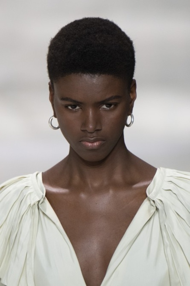 مجموعة الازياء الفاخرة من  جيل ساندرا  لخريف وشتاء 2020-2021 