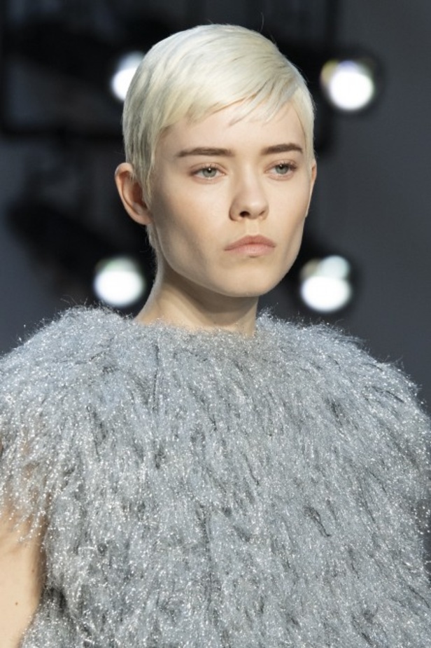 مجموعة JW Anderson للالبسة الجاهزة من اسبوع الموضة في لندن 2020