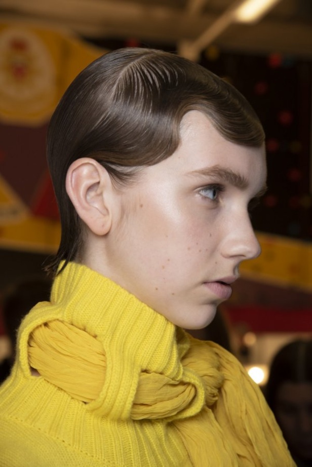 عرض أزياءJ.W. Anderson  لموسم خريف وشتاء 2019