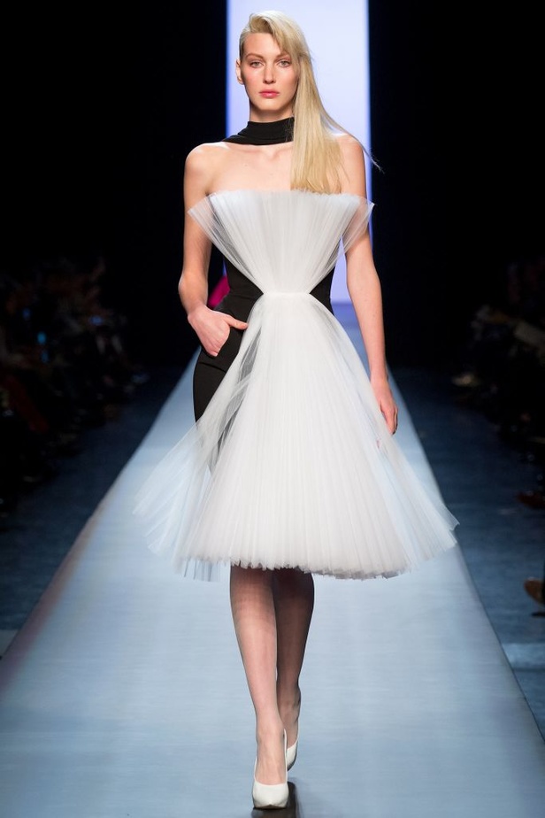 جان بول غوتييه: حفلة زفاف مليئة بالمفاجئات