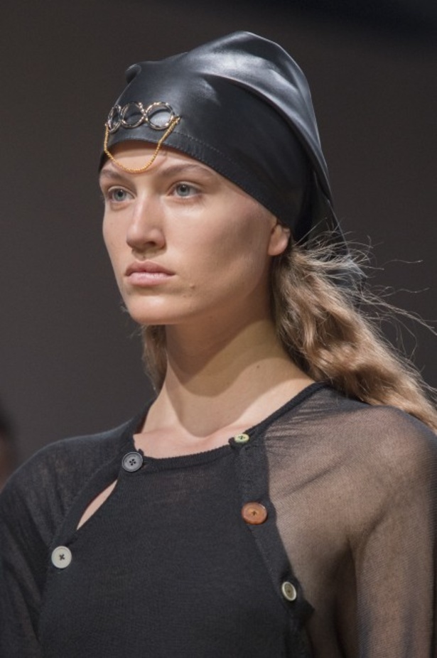 مجموعة جاي دبليو اندرسون لموسم ربيع وصيف 2019