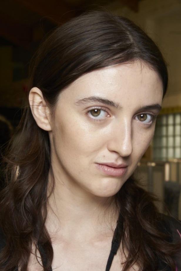 عرض ازياء مجموعة كنزو Kenzo لربيع وصيف 2021 من اسبوع الموضة في باريس