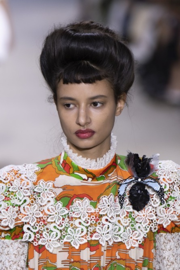 إطلالات فائقة الأناقة خلال عرض Louis Vuitton لربيع وصيف 2020