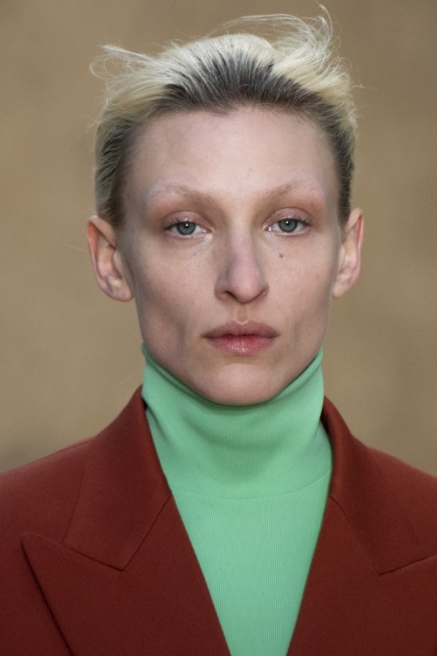 مجموعة الازياء الجاهزة من LACOSTE لخريف وشتاء 2021