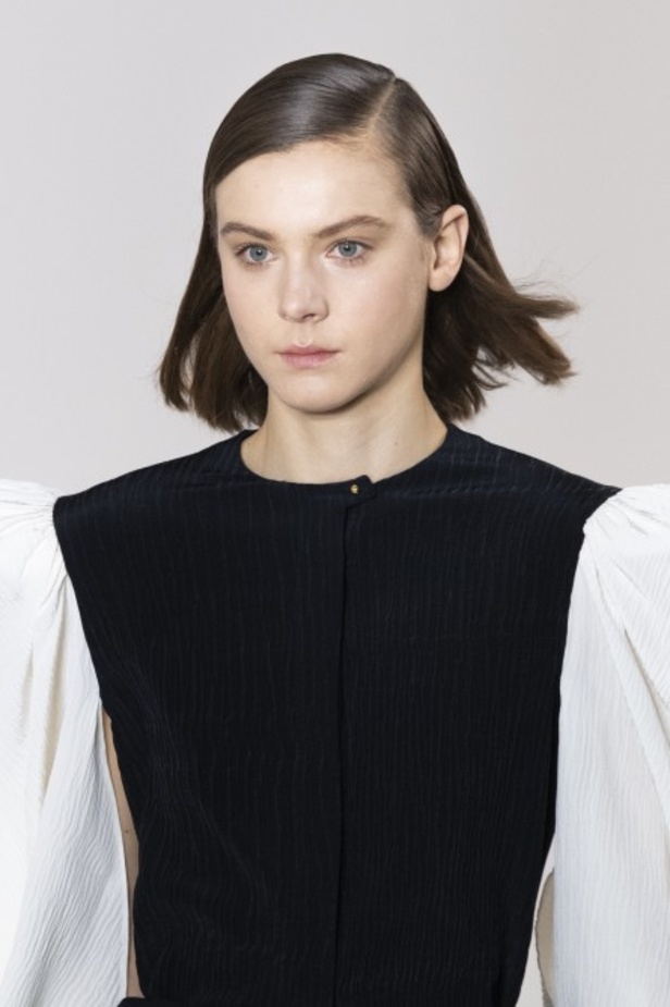 عرض مجموعة LOEWE لموسم خريف وشتاء 2020