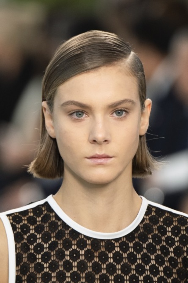 اسبوع الموضة في باريس 2019 مجموعة لويفي لربيع وصيف 2020