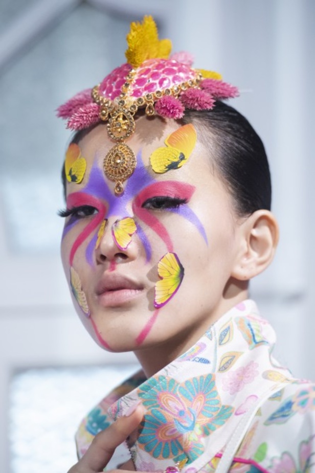 اسبوع الموضة في باريس 2019 مجموعة الالبسة الجاهزة من MANISH ARORA لربيع وصيف 2020