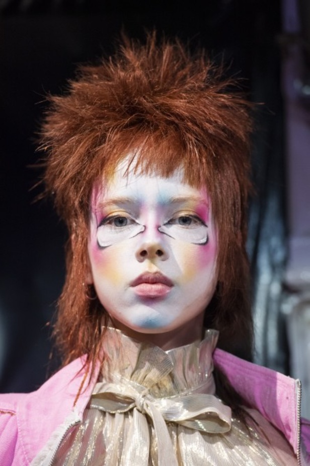 اسبوع الموضة في باريس 2019 مجموعة الالبسة الجاهزة من MANISH ARORA لربيع وصيف 2020