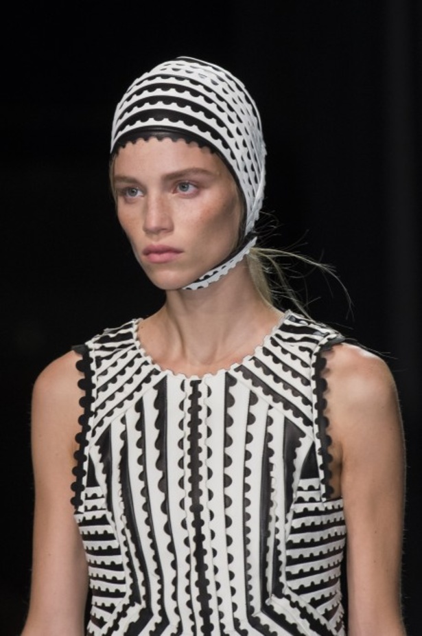 مجموعة Mary Katrantzou لربيع وصيف 2019