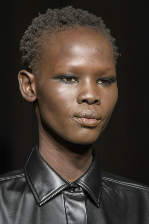 عرض أزياء Max Mara لخريف وشتاء 2018!